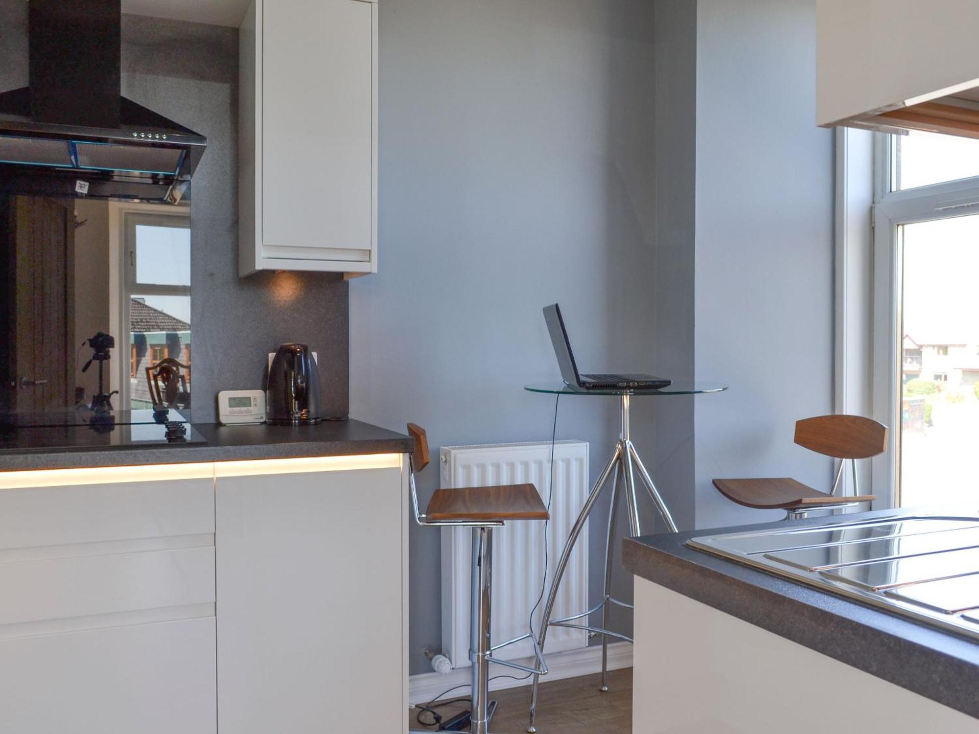Inver House Apartment Inverurie Extérieur photo